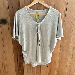 Lole short sleeve top-Grey-Medium